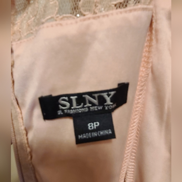 SLNY Lace A-line dress 8P - Picture 8 of 9